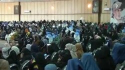 نور جنګ بس کړئ: افغان مېرمنې