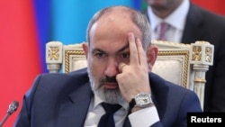 Armenia - Armenian Prime Minister Pashinian attends a CSTO summit in Yerevan, November 23, 2022.