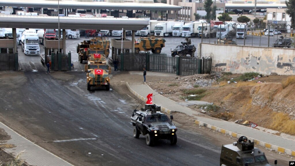 خودروهای نظامی ترکیه در مرز عراق