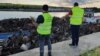 Poliția de Frontieră și Garda de Mediu au descoperit două barje cu deșeuri din Bulgaria care trebuiau să ajungă la o firmă din București.