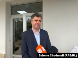 რევაზ რევაზიშვილი, ადვოკატი