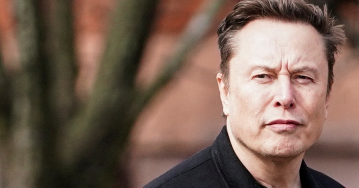 Қоғамдық көліктегі қорлау порно онлайн