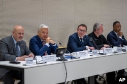 La conferința de presă pentru înființarea noului centru de anchetare au luat parte Karim Khan (procurorul-șef al CPI), Didier Reynders (Comisarul european pentru justiție), Ladislav Hamran (președintele agenției Eurojust), Andriy Kostin (procurorul general al Ucrainei) și Kenneth A. Polite Jr. (procuror general adjunct al SUA). Haga, 3 iulie.