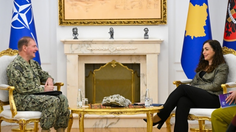 Osmani takon admiralin e NATO-s, i tregon për “kërcënimet e vazhdueshme” nga Serbia