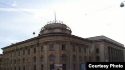 Памятник эпохи конструктивизма — Дом культуры имени Первой пятилетки — был недавно снесен в Петербурге. [Фото — <a href="http://spb-gazeta.narod.ru/" target=_blank>Санкт-Петербургская Интернет-газета</a>]