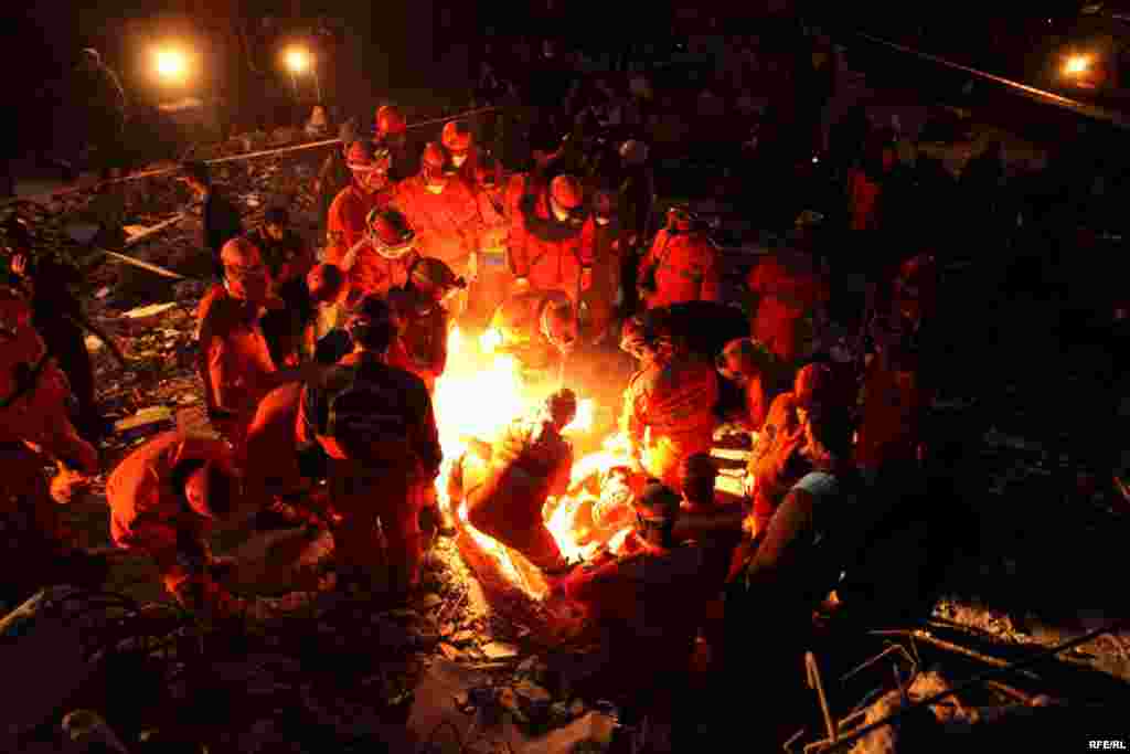 Фоторепортаж с землетрясения в Ване #27