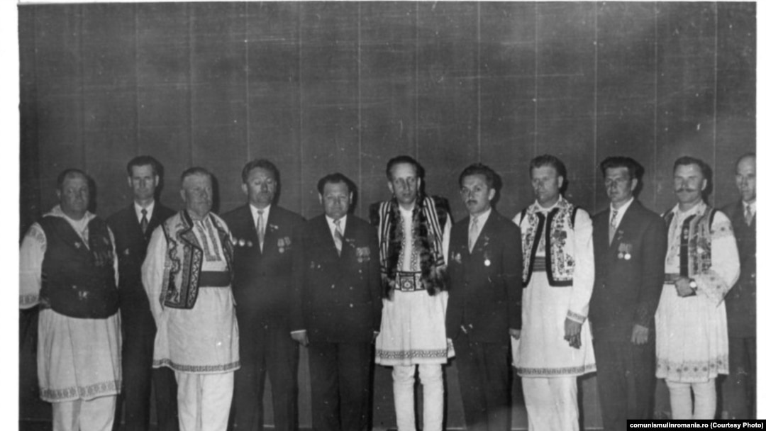 1961 - Eroi ai Muncii Socialiste în agricultură (Sursa:comunismulinromania.ro)