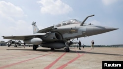 Un avion de producție franceză de tip Rafale a decolat luni din Lituania, în misiune (imagine de arhivă).