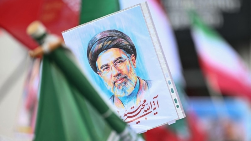 Новий Верховний лідер Ірану є «недієздатним» після поранення – ЗМІ