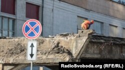 Демонтаж Шулявського мосту в Києві розпочався у березні 2019 року