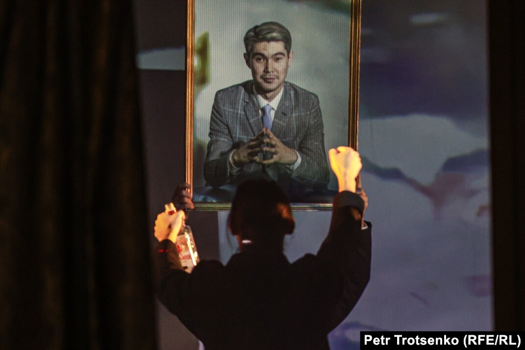 Қызды зейіп кеткенше қалай сиқытсын Бөтелкемен анальный