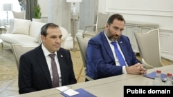 Արյե Լայթսթոունը և Կոնստանտին Սոկոլովը Երևանում, 5-ը օգոստոսի, 2026թ.