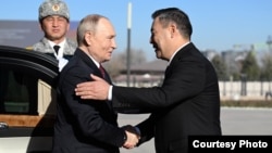 Садыр Жапаров жана Владимир Путин. 2025-жылдын 26-ноябры, Бишкек.