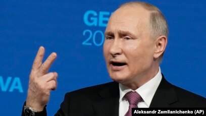 Putin's Performance At Geneva Summit Seen As A Master Class In  'Whataboutism'