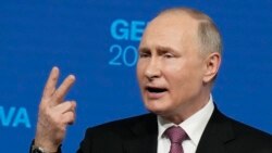 Время Свободы: "Если Байден проявит слабость, Путин будет действовать" 