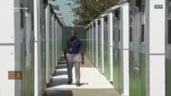 Fshati i shtëpive të vockla për të pastrehët