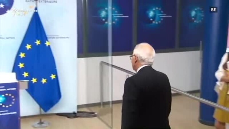 Borrell shpreson të ketë rezultate nga takimi Kurti-Vuçiq