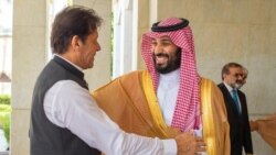 د عمران خان سعودي عرب سفر ته کتنه