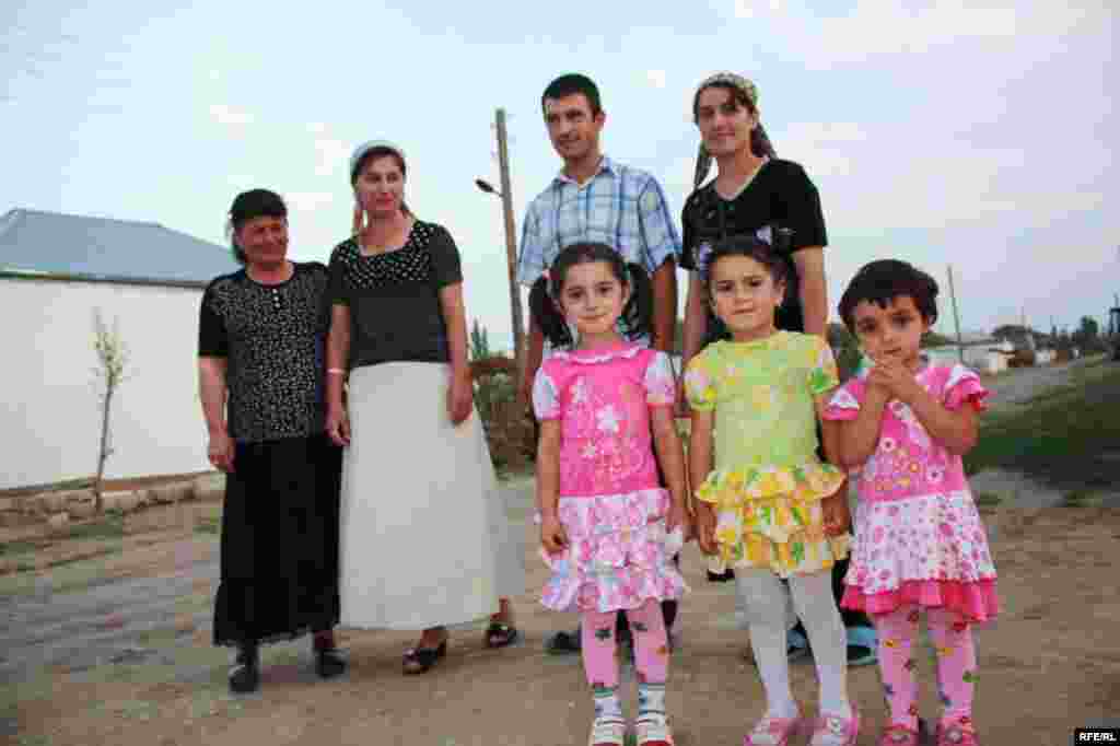 Sürgündə yaşayanlar #10