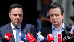 Fotografi e kombinuar e kryeministrit në detyrë të Kosovës, Albin Kurti (djathtas), dhe liderit të partisë opozitare LDK, Lumir Abdixhiku.