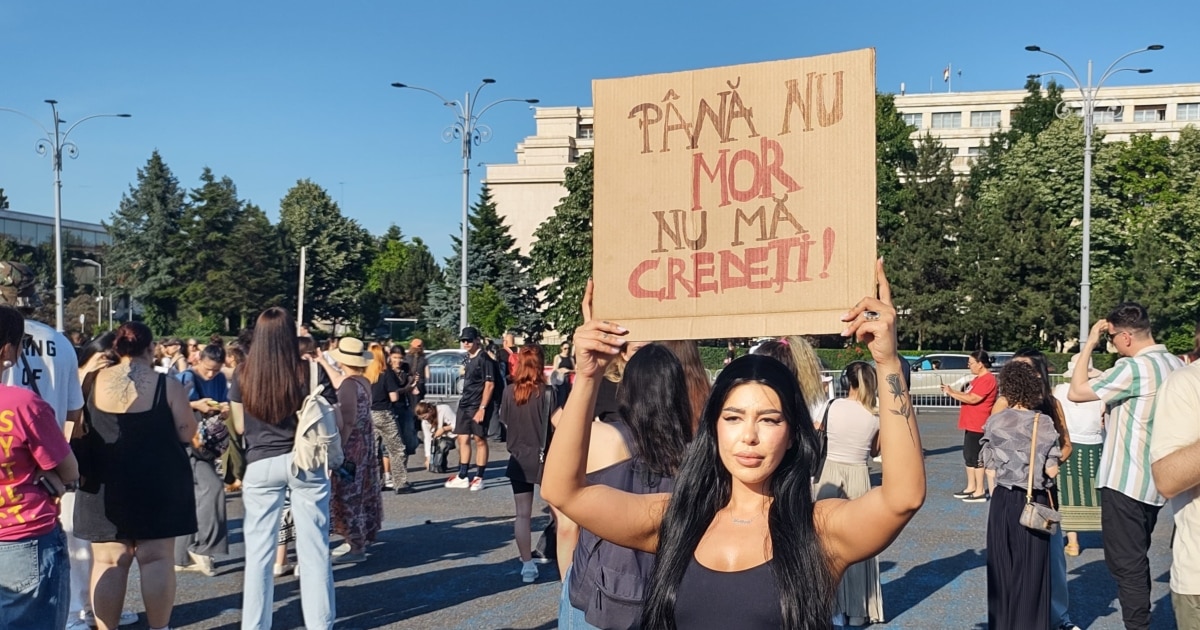 After Shock Killing Of Pregnant Mother, Thousands Of Romanians Protest ...