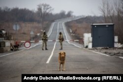Заблоковане бойовиками КПВВ «Золоте» в Луганській області, 6 січня 2021 року