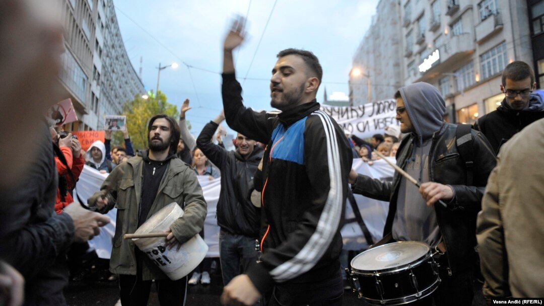Mladi na protestu, ilustrativna fotografija