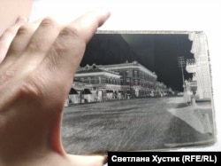 A glass plate negative from the museum archives.