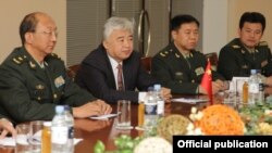 Armenia - Senior Chinese military officials hold talks with Armenian Defense Minister Seyran Ohanian, 13Jan2012.