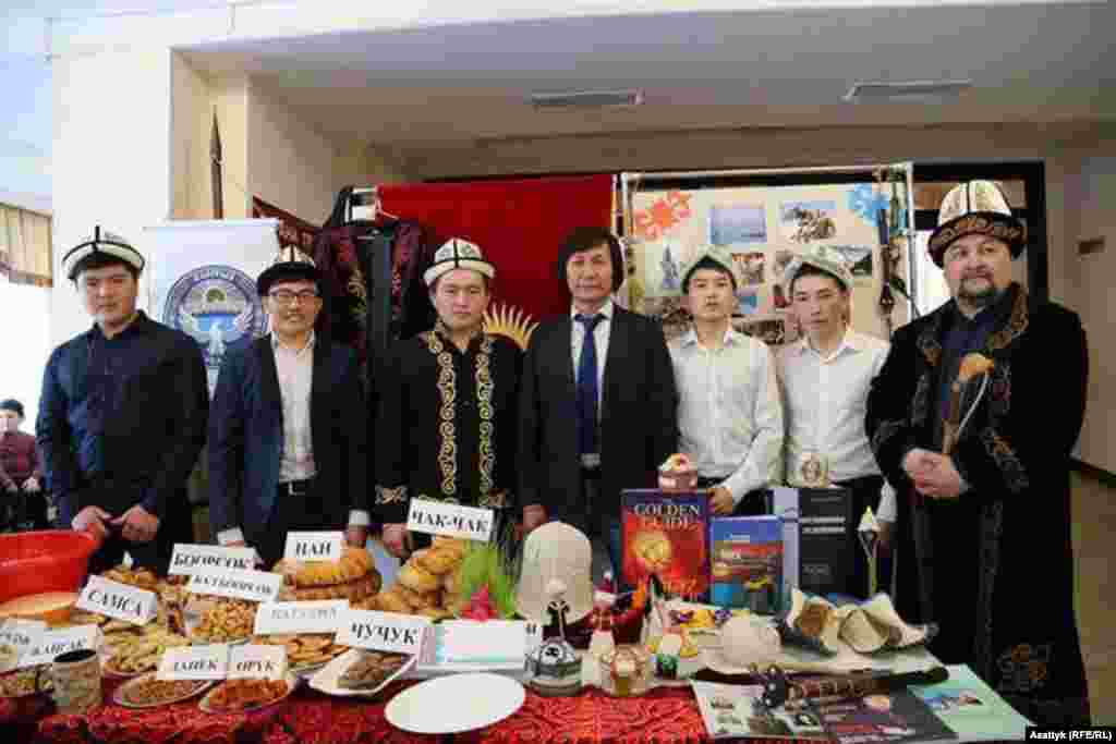 Празднование в Хабаровске организовали представители кыргызской, таджикской, узбекской и азербайджанской диаспор.