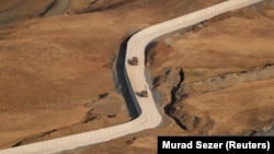 خودروهای زرهی ترکیه در حال گشت‌زنی در نوار مرزی ایران
