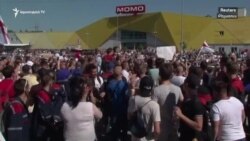 Լուկաշենկոն պարգևատրել է շուրջ երեք հարյուր ոստիկանների