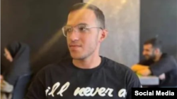 احمد بالدی، جوان ۲۰ ساله اهوازی که درپی خودسوزی جان باخت