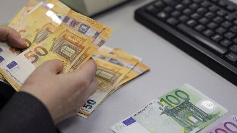 Taxa pe valoare adăugată (TVA), pe înțelesul tuturor. Cine o plătește și unde ajung banii