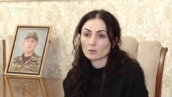 «Բանակային բարքերի զոհ է, պետք է պատժվեն ղեկավար զինվորականները». որդեկորույս մոր պահանջը