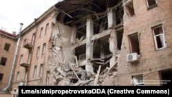Ілюстраційне фото. Наслідки російських увадрів у Дніпрі, 25 квітня 2026 року
