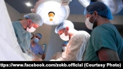 В операційній Запорізької обласної клінічної лікарні. Фото з соцмереж ЗОКЛ