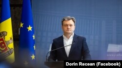 დორინ რეჩანი, მოლდოვის პრემიერმინისტრი 13 ოქტომბრის პრესკონფერენციაზე