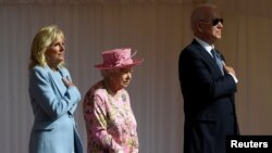 Королева Елизавета II, Джо и Джилл Байден