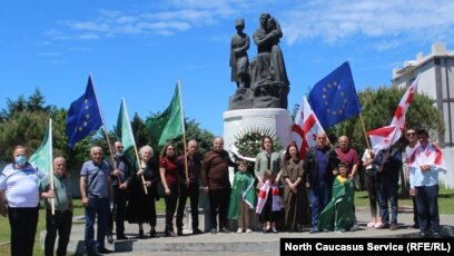 Cherkesskie Aktivisty Vozlozhili Na Rossiyu Otvetstvennost Za Massovye Ubijstva Svoego Naroda