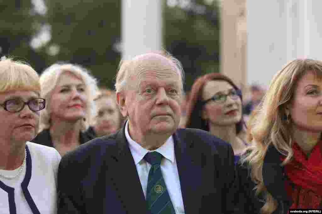 Першы кіраўнік незалежнай Беларусі Станіслаў Шушкевіч