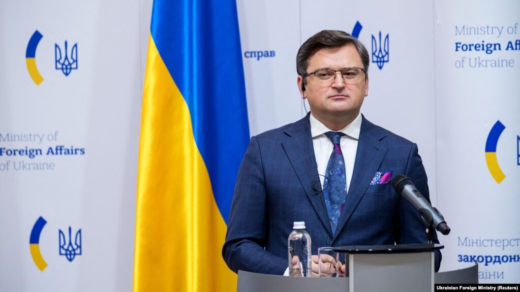 Дмитро Кулеба вказав на те, що російська економіка орієнтована на експорт, відтак багато в чому покладається на морські перевезення