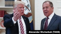 U.S. President Donald Trump and Russian Foreign Minister Lavrov in the Oval Office