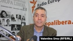 Влад Спыну в кишиневском бюро Радиостанции Свободная Европа, 2013 г.