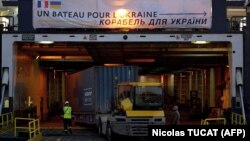 Отправка гуманитарных грузов из Марселя в Украину. Архивное фото, 27 сентября 2022 