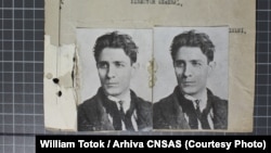 Imagine cu dosarul lui Corneliu Zelea Codreanu din arhiva CNSAS.