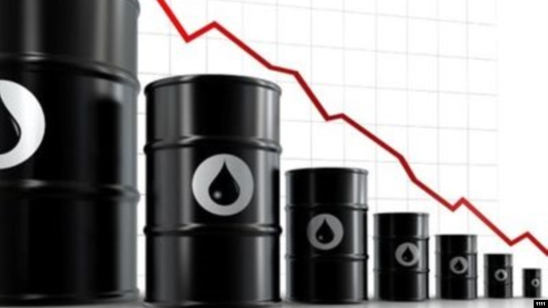 Перепроизводство нефти в мире в конце 2014 года составляло 1,5 процента общего спроса на нее. Теперь оно превысило 3 процента