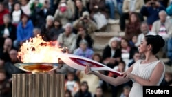 Церемония зажжения олимпийского огня сочинской Олимпиады