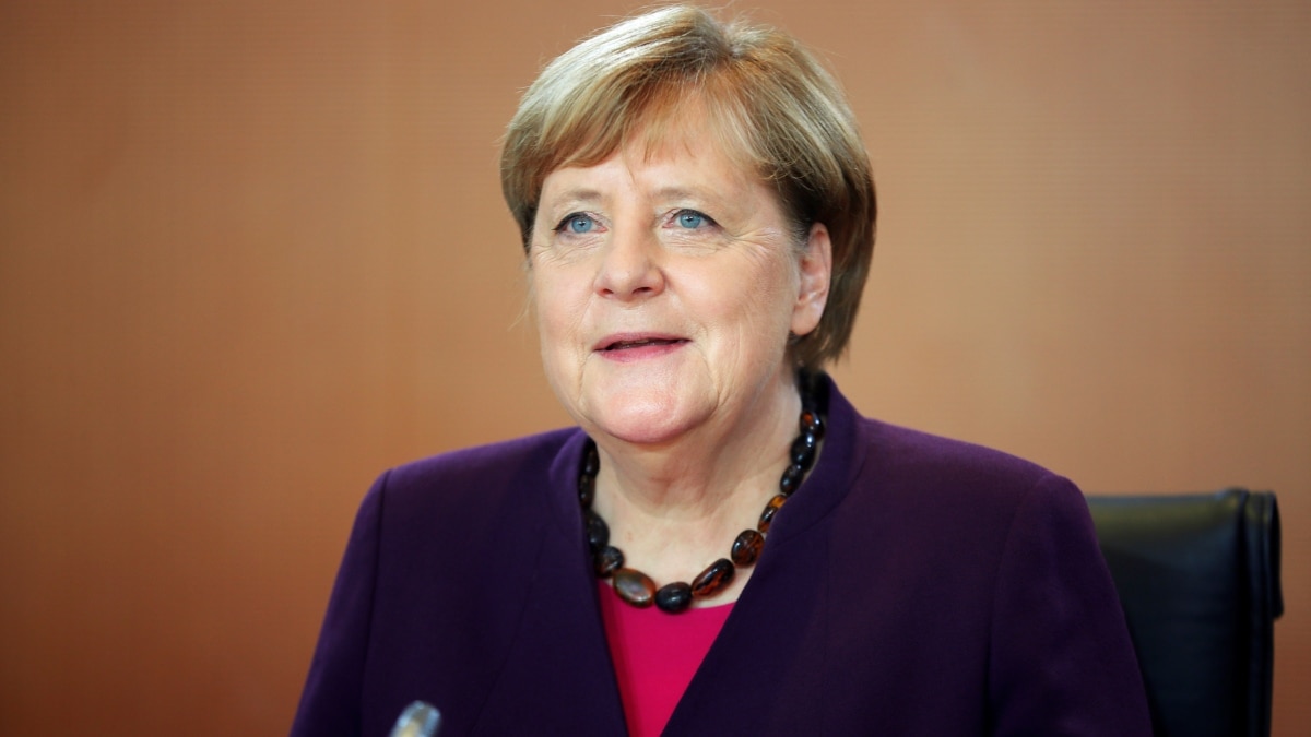 germaniya-oslablyaet-karantinnye-meropriyatiya-nachnutsya-matchi-bundesligi Германия ослабляет карантинные мероприятия. Начнутся матчи Бундеслиги