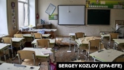 Училиште во регионот Харкив погодено од ракетен напад, 25 јули 2022 година

